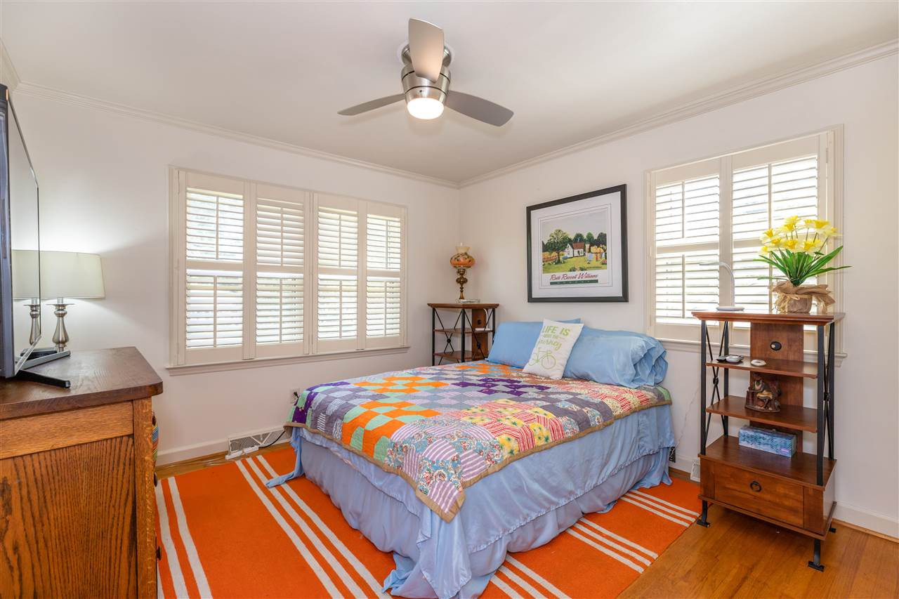 5317 Edgewood Road Raleigh, NC 27609 - Photo 16 of 30 Photo 16