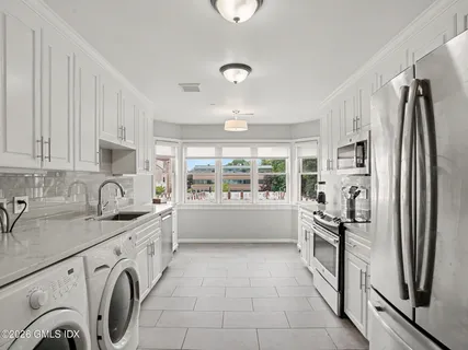 $1,150,000 | 51 Forest Avenue, Unit 59, Old Greenwich, CT 06870