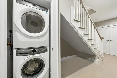 $1,199,000 | 27 Mercer Street, Unit 1, Boston, MA 02127