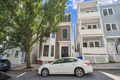 $1,199,000 | 27 Mercer Street, Unit 1, Boston, MA 02127
