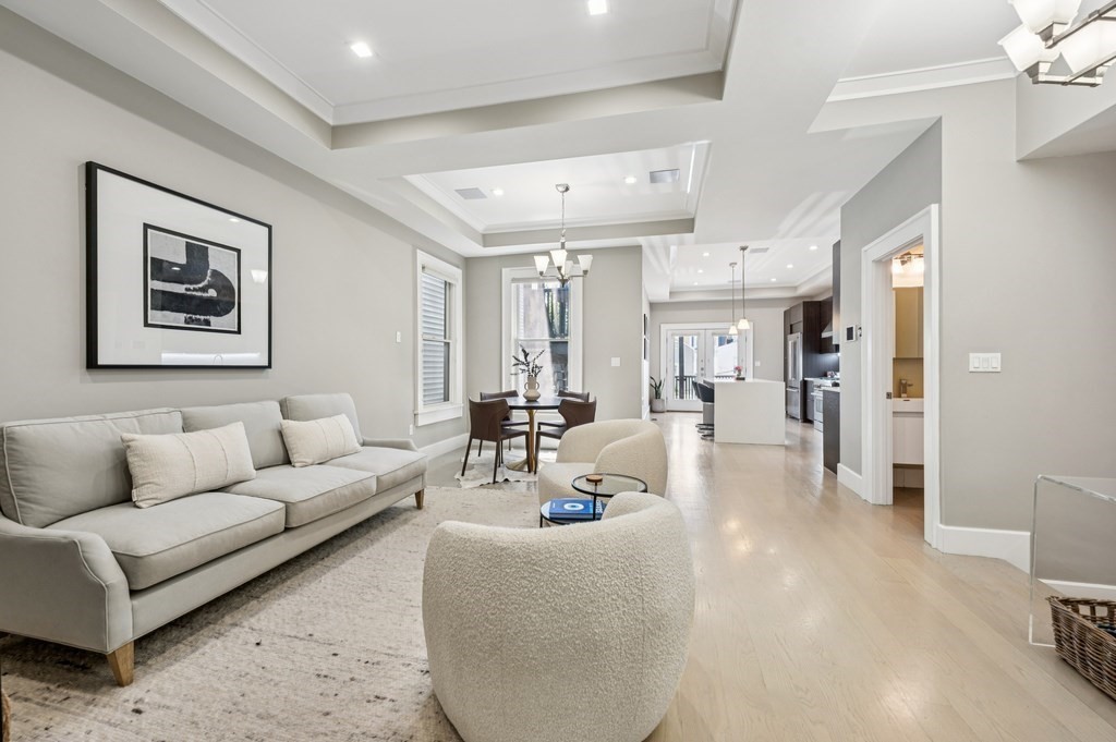 27 Mercer Street, Unit 1 Boston, MA 02127 - Photo 5 of 25