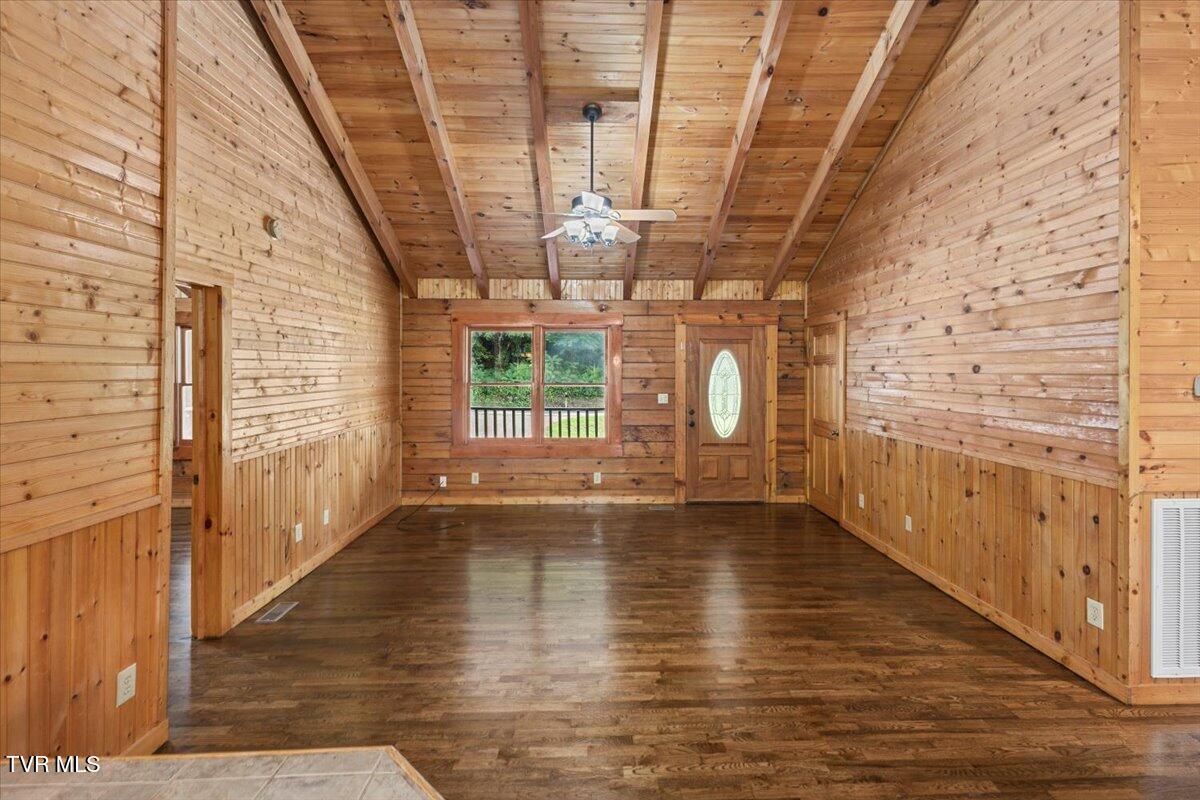 386 Judge Ben Allen Road Elizabethton, TN 37643 - Photo 16 of 33 07-128A2735