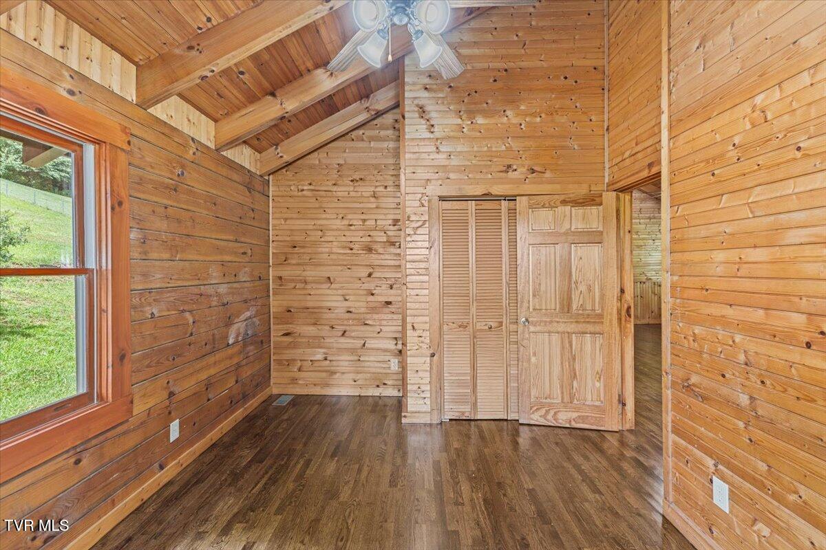 386 Judge Ben Allen Road Elizabethton, TN 37643 - Photo 29 of 33 14-128A2760