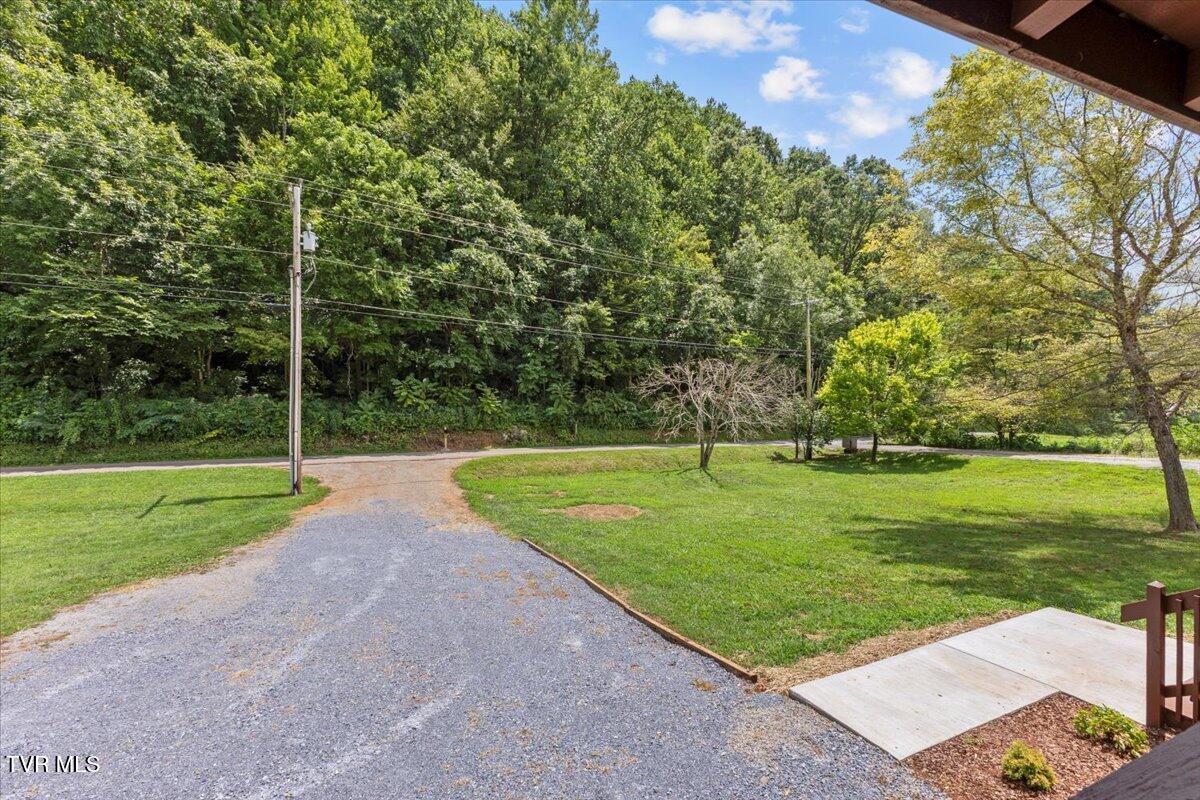 386 Judge Ben Allen Road Elizabethton, TN 37643 - Photo 8 of 33 30-128A2813
