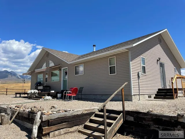 $585,000 | 22 Sagebrush Avenue, Salmon, ID 83467