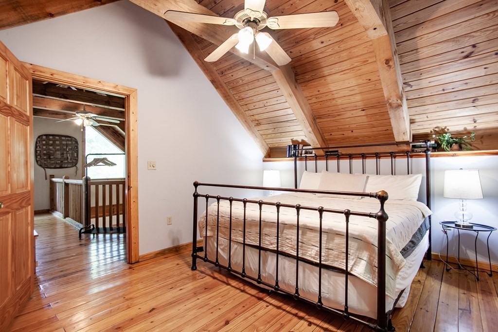 247 Boat Gunnel Road, Unit THEWOODSTOCK Townsend, TN 37882 - Photo 20 of 45 Gallery Image 20