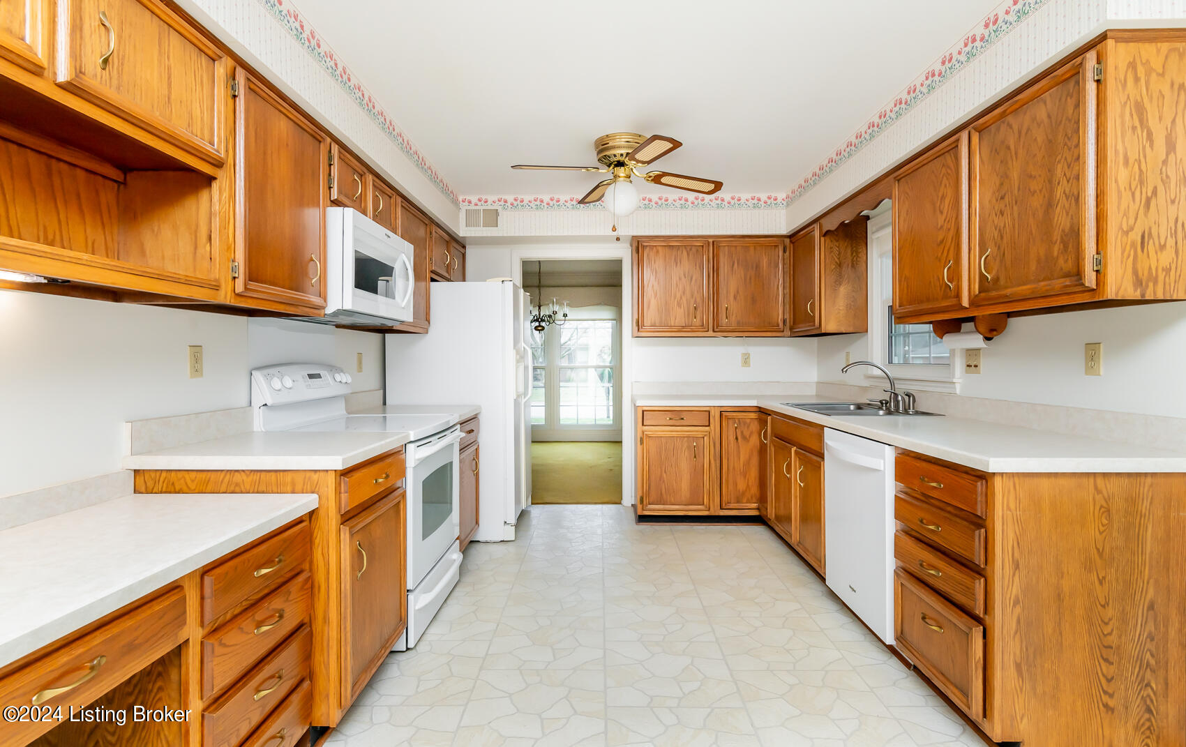 2415 Hayward Road Louisville, KY 40242 - Photo 29 of 88 HWR-129