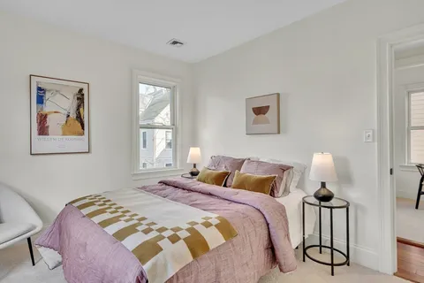 $1,750,000 | 7 Cypress Street, Cambridge, MA 02140