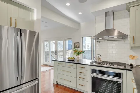 $1,750,000 | 7 Cypress Street, Cambridge, MA 02140