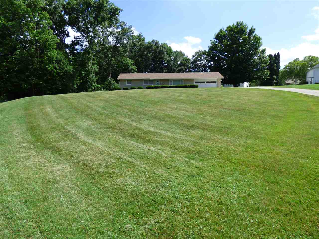 3625 West Arlington Road Bloomington, IN 47404 - Photo 3 of 31