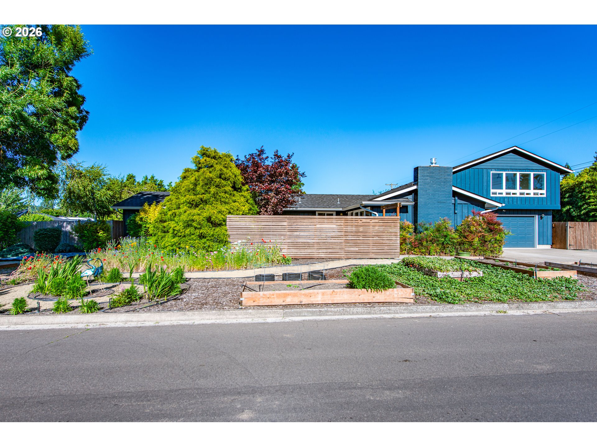 2615 3rd Street Springfield, OR 97477 - Photo 4 of 43