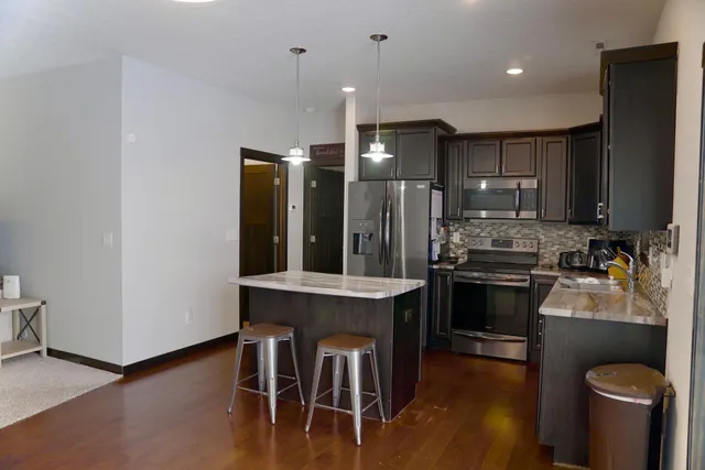 $285,000 | 4204 Garden Court Southeast, Rochester, MN 55904