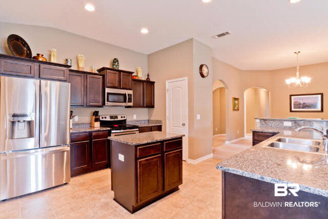 15541 Paddington Drive Foley, AL 36535 - Photo 4 of 28 15541 Paddington Dr.