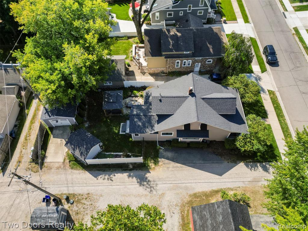 426 North Castell Avenue Rochester, MI 48307 - Photo 58 of 66 Gallery Image 58