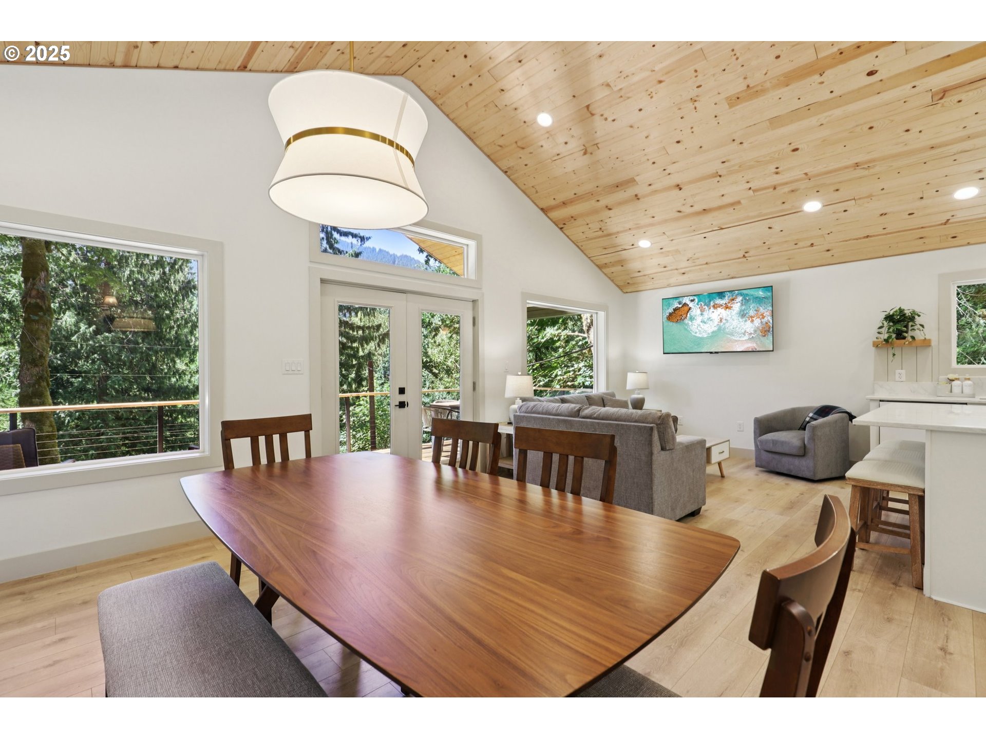 26824 East Henry Creek Road Rhododendron, OR 97049 - Photo 21 of 48 Gallery Image 21