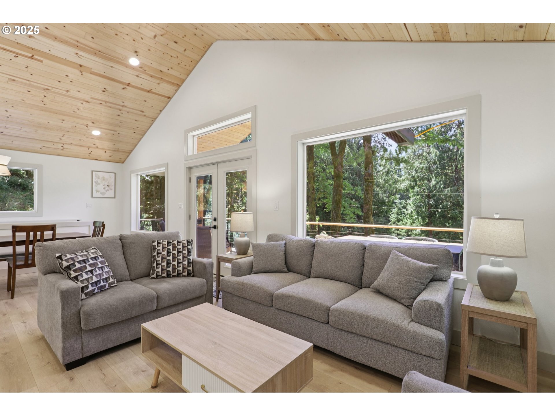 26824 East Henry Creek Road Rhododendron, OR 97049 - Photo 23 of 48 Gallery Image 23