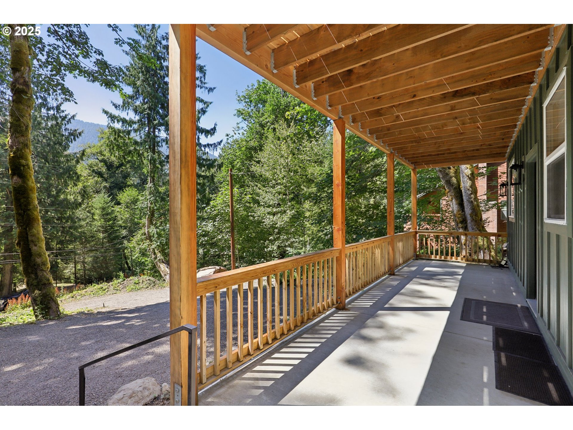 26824 East Henry Creek Road Rhododendron, OR 97049 - Photo 4 of 48 Gallery Image 4