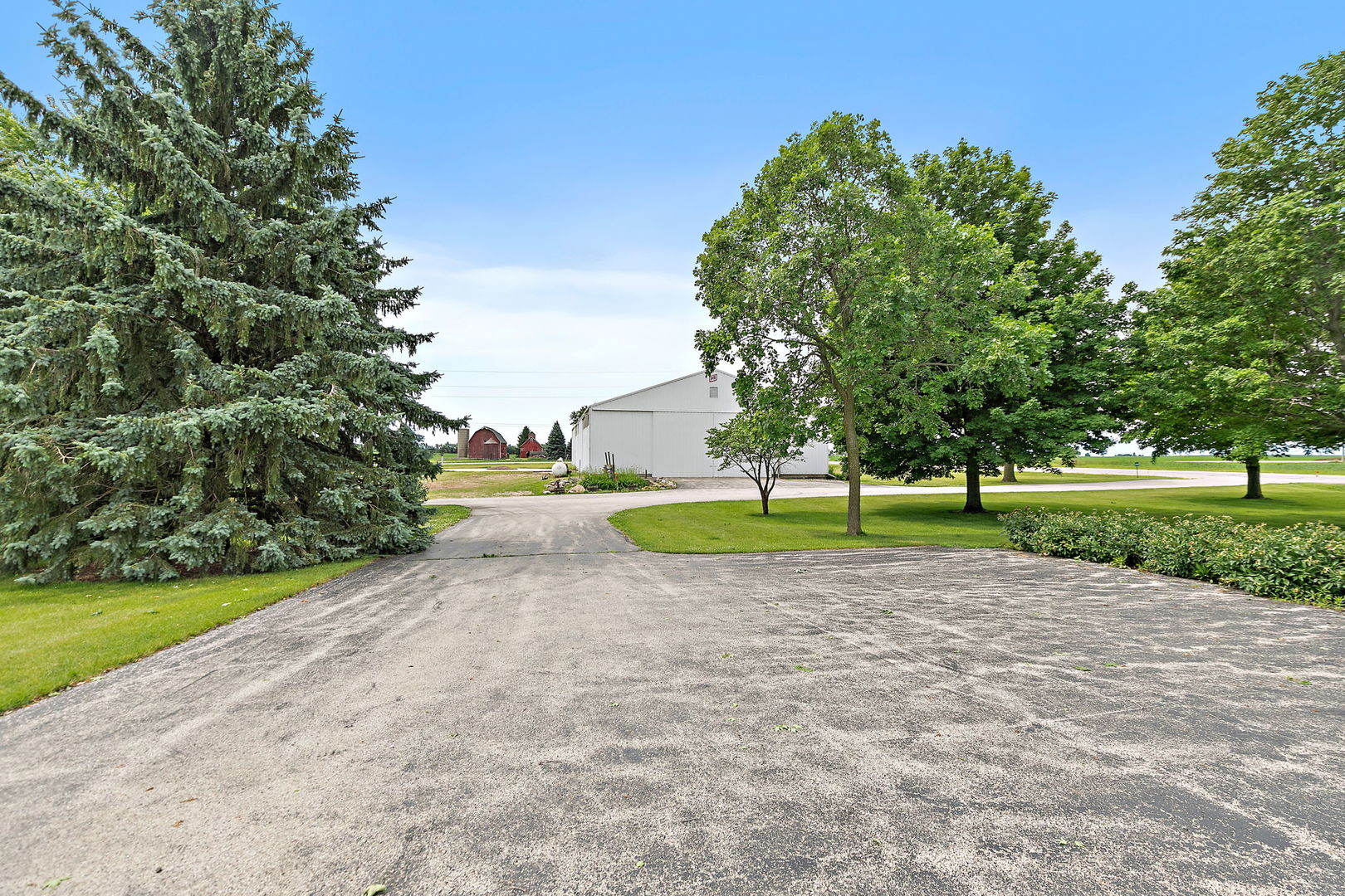 23086 Glidden Road DeKalb, IL 60115 - Photo 37 of 48