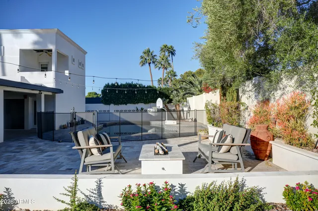 $8,000 | 2016 East State Avenue, Phoenix, AZ 85020