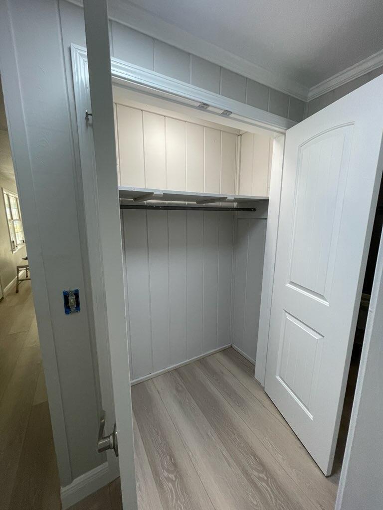 133 3rd Street, Unit B Niceville, FL 32578 - Photo 22 of 32 a view of an empty room