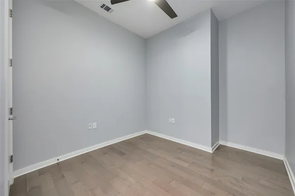 $3,200 | 207 West Johanna Street, Unit 201, Austin, TX 78704