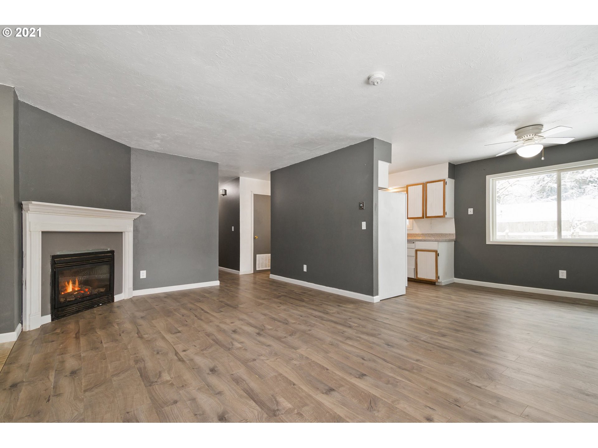32 Alpine Lane Carson, WA 98610 - Photo 3 of 27 Gallery Image 3