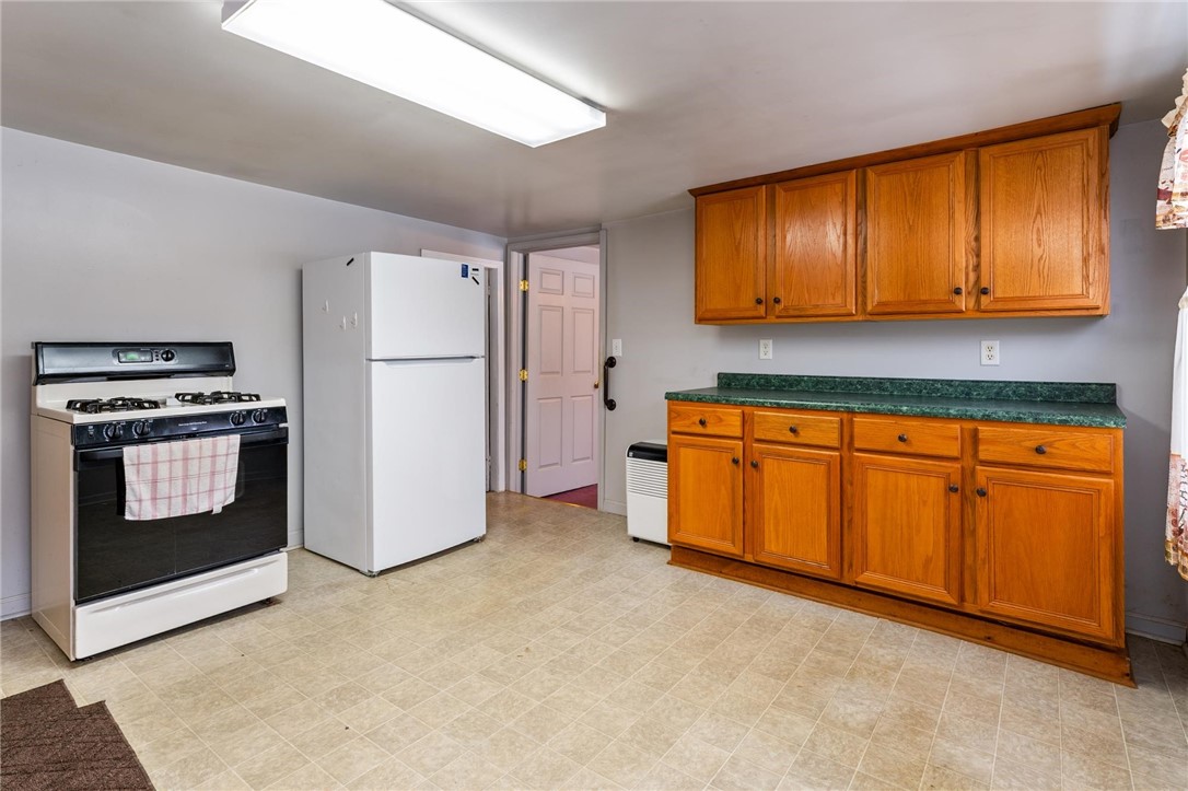 3237 Fowlerville Road Caledonia, NY 14423 - Photo 15 of 32