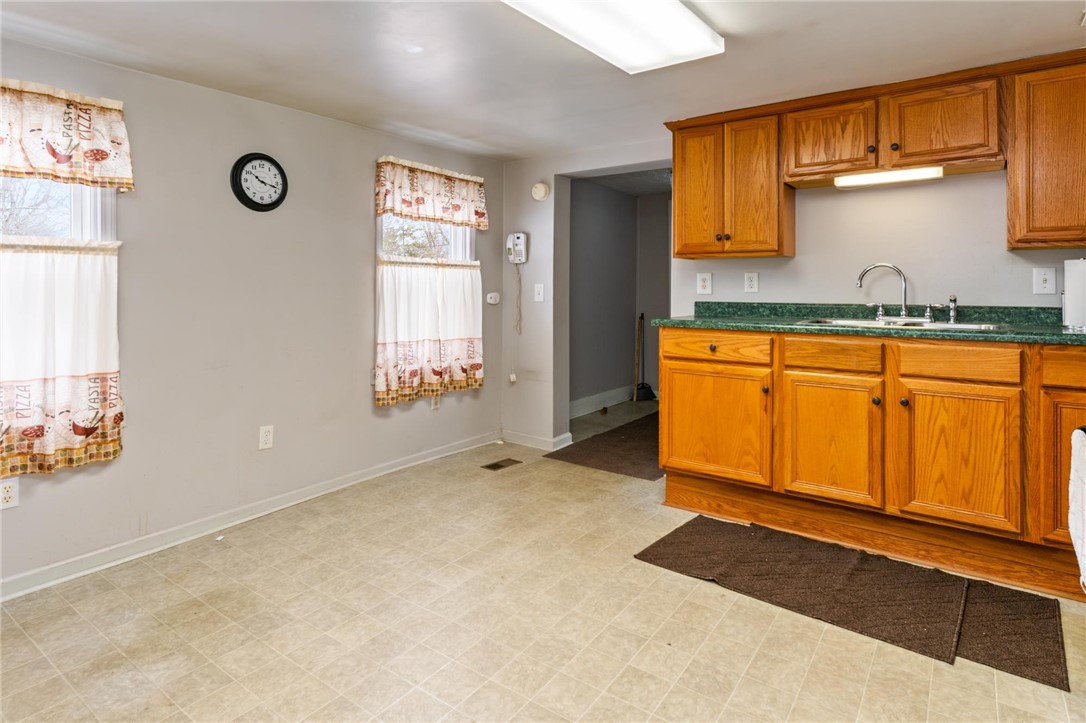 3237 Fowlerville Road Caledonia, NY 14423 - Photo 16 of 32