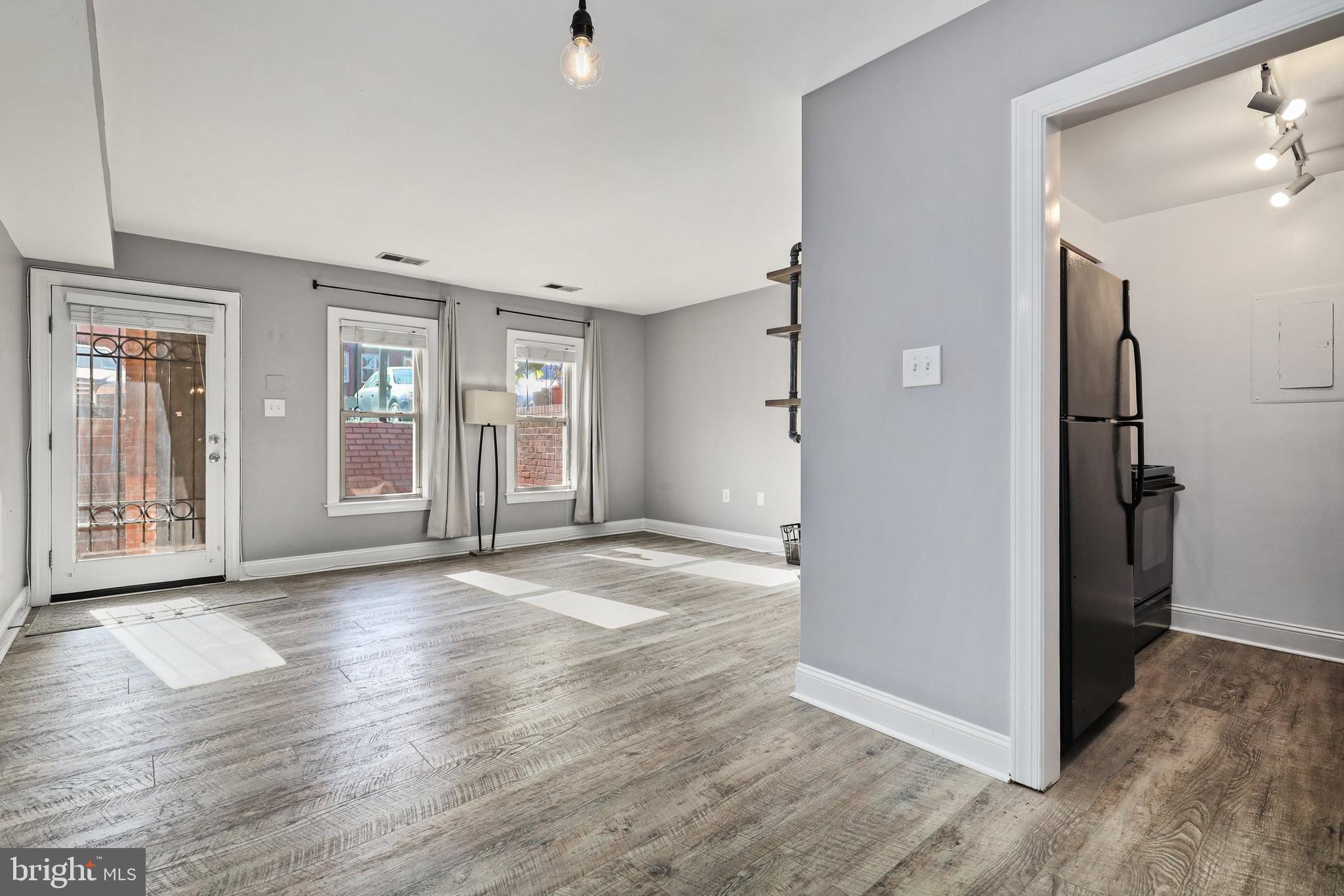 40 15th Street Northeast, Unit 40 Washington, DC 20002 - Photo 7 of 42