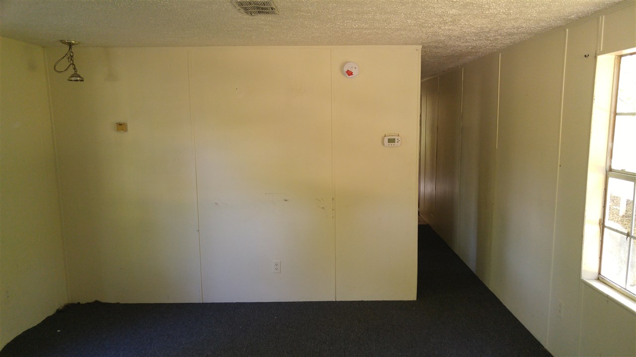 12480 Miller Road, Unit 1 Bristol, FL 32321 - Photo 5 of 12 Gallery Image 5