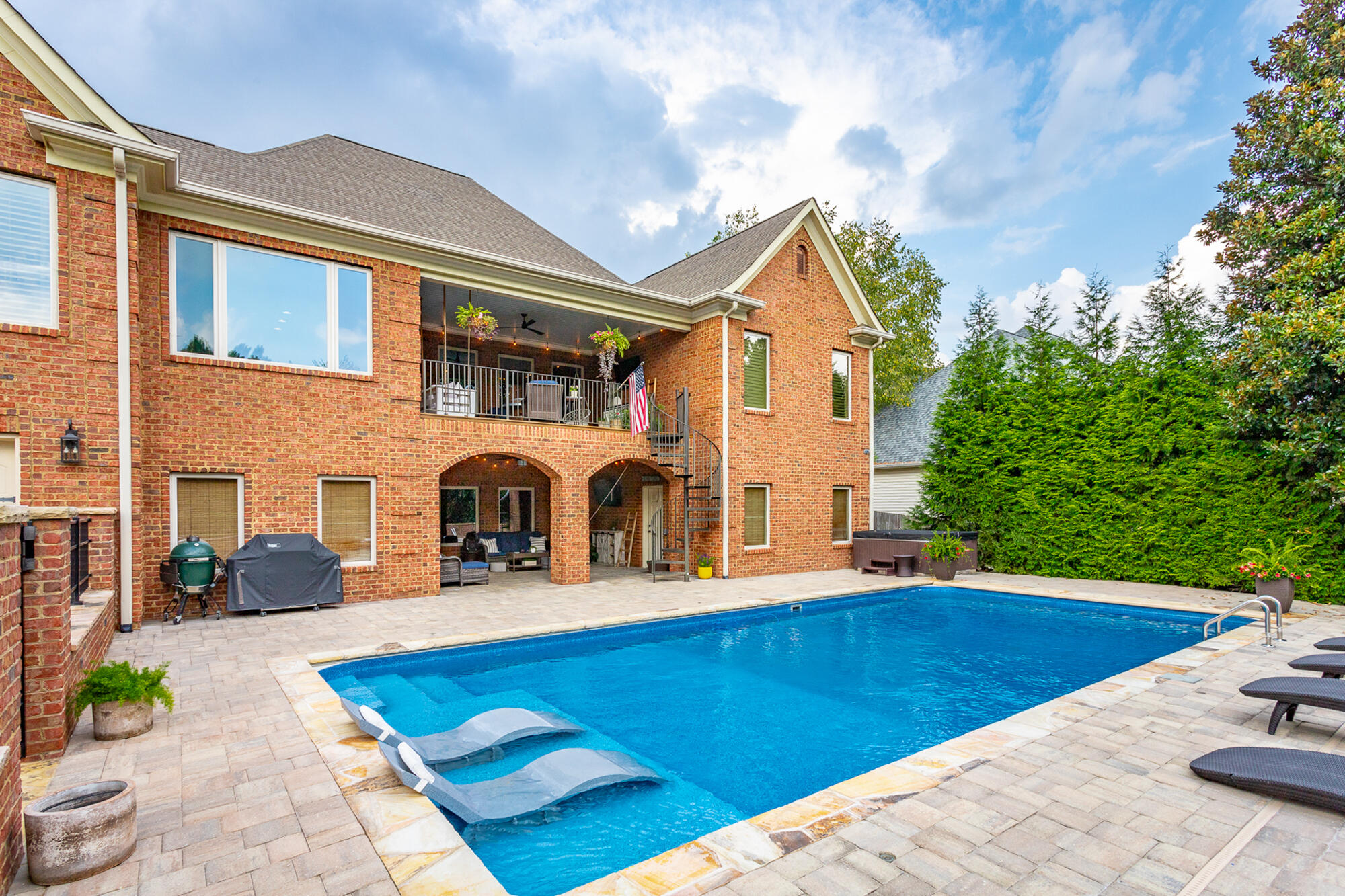 154 Grandview Point Ringgold, GA 30736 - Photo 27 of 63 Swimming Pool