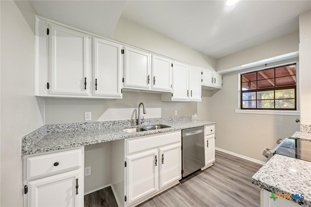 3225 County Road 111 Lampasas, TX 76550 - Photo 16 of 40