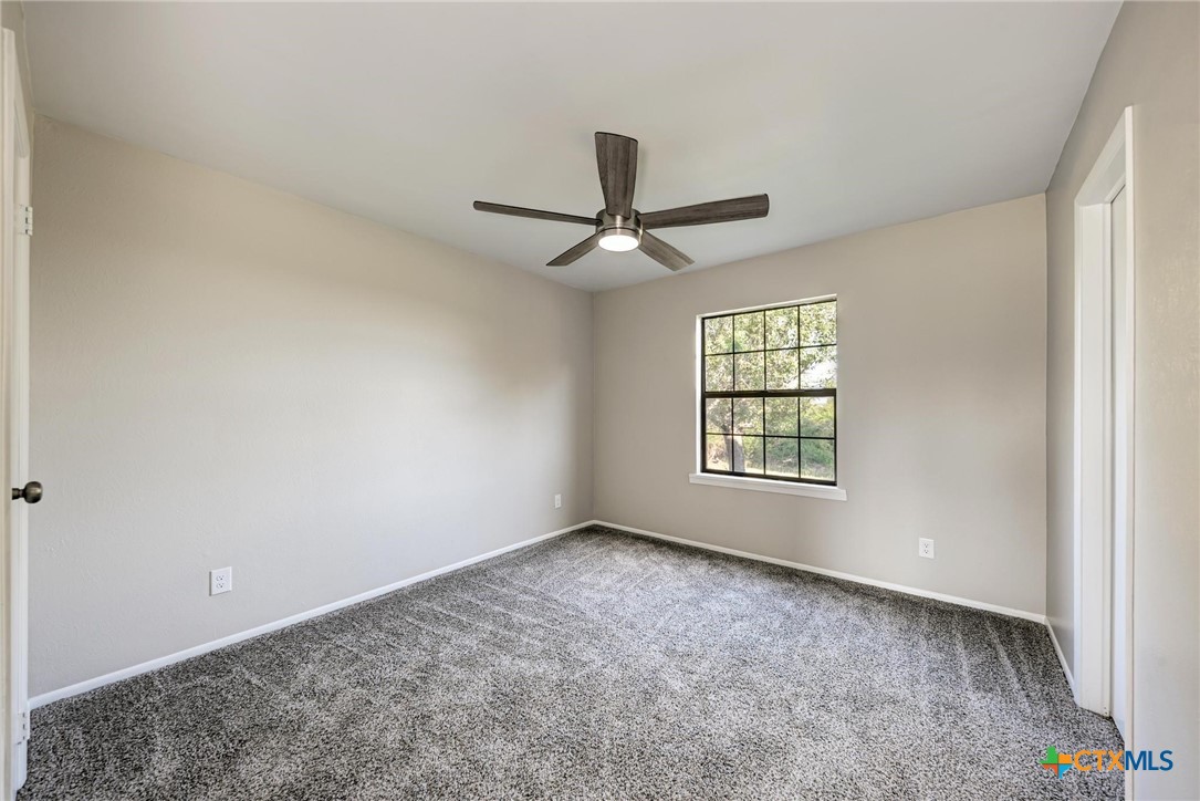 3225 County Road 111 Lampasas, TX 76550 - Photo 20 of 40