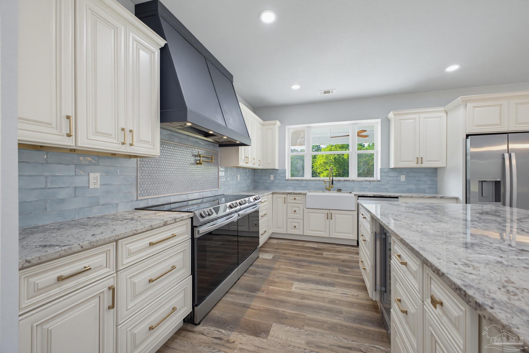 3717 Arbor Ridge Road Pace, FL 32571 - Photo 11 of 71 Gallery Image 11