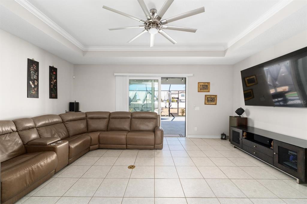 13577 Moosehead Circle Hudson, FL 34669 - Photo 7 of 41