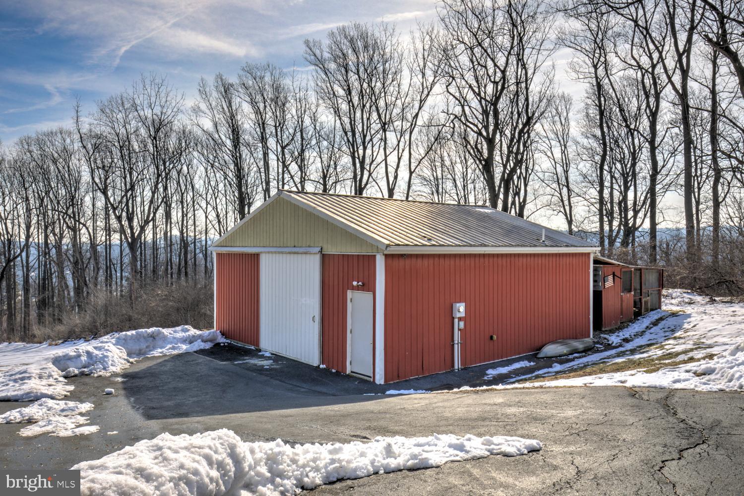 63 Preston Road Reading, PA 19608 - Photo 5 of 40