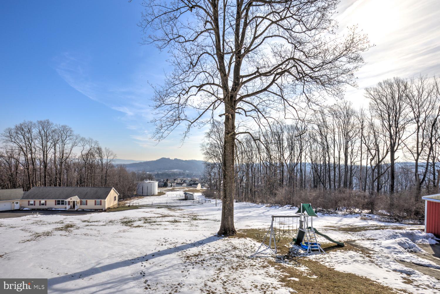 63 Preston Road Reading, PA 19608 - Photo 8 of 40