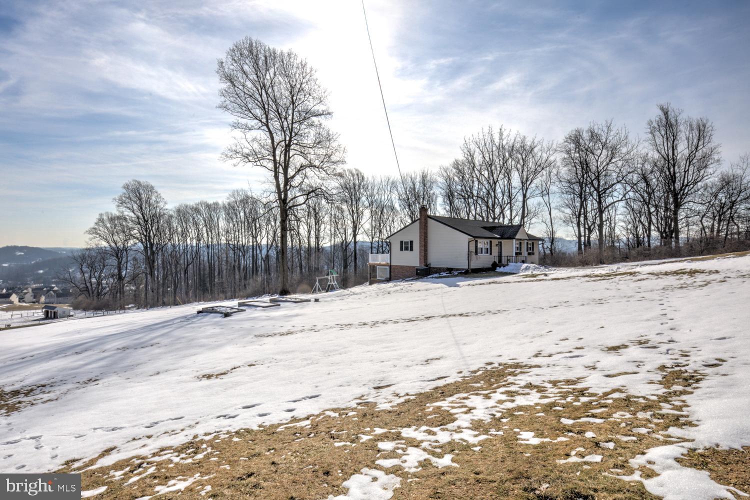 63 Preston Road Reading, PA 19608 - Photo 9 of 40