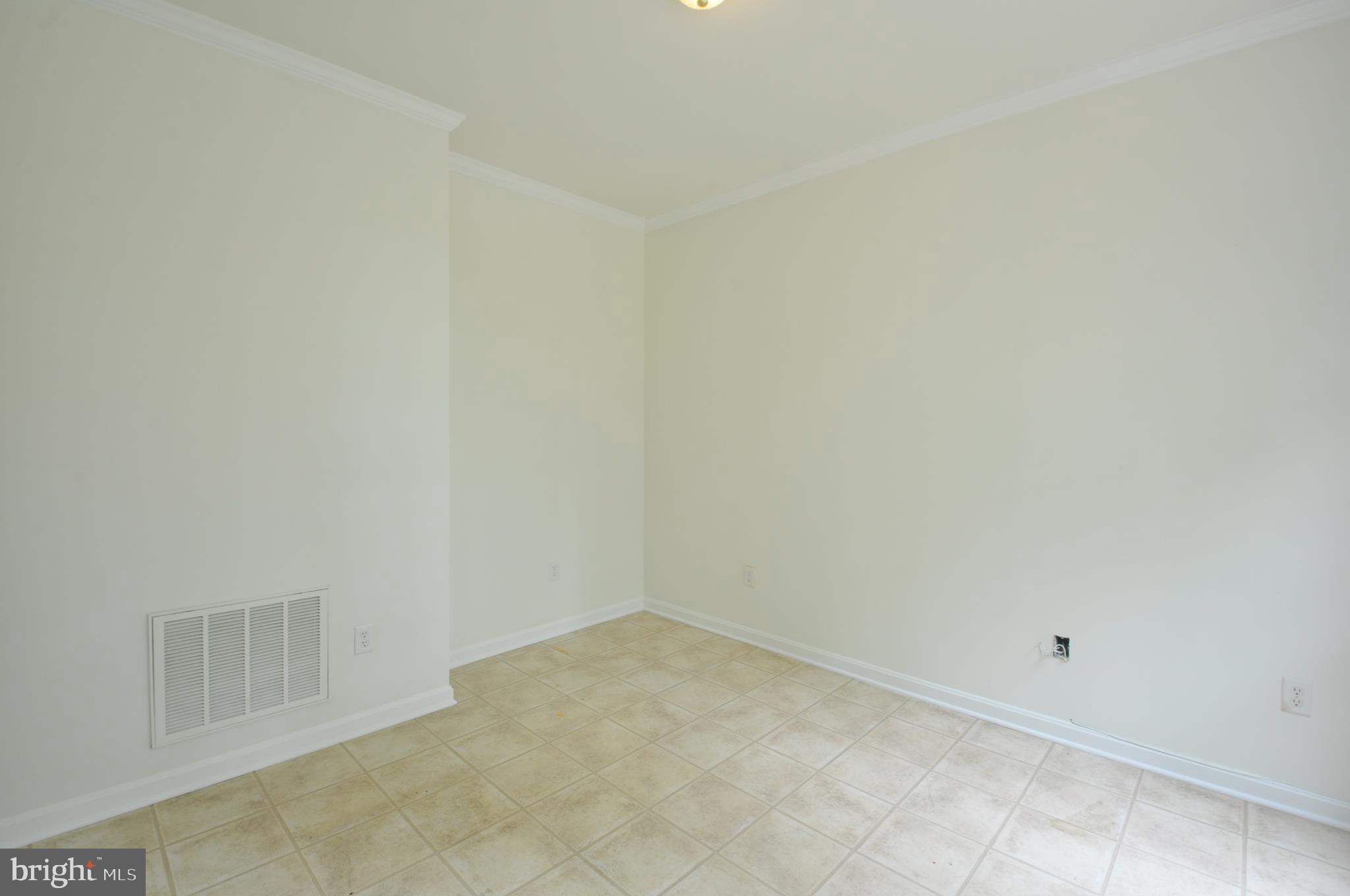 16257 Bundock Road King George, VA 22485 - Photo 6 of 32 Office/Den