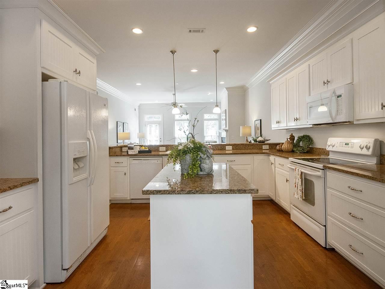 21 Rivoli Lane Greenville, SC 29615 - Photo 12 of 36 Gallery Image 12