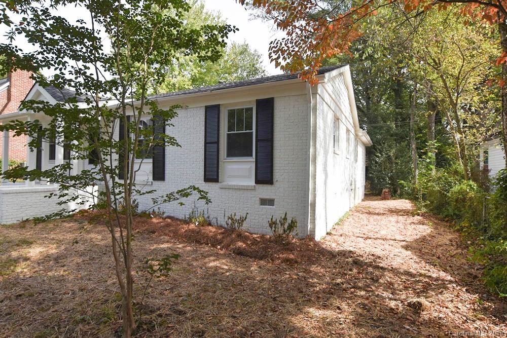 3029 Park Road Charlotte, NC 28209 - Photo 1 of 20 Gallery Image 1