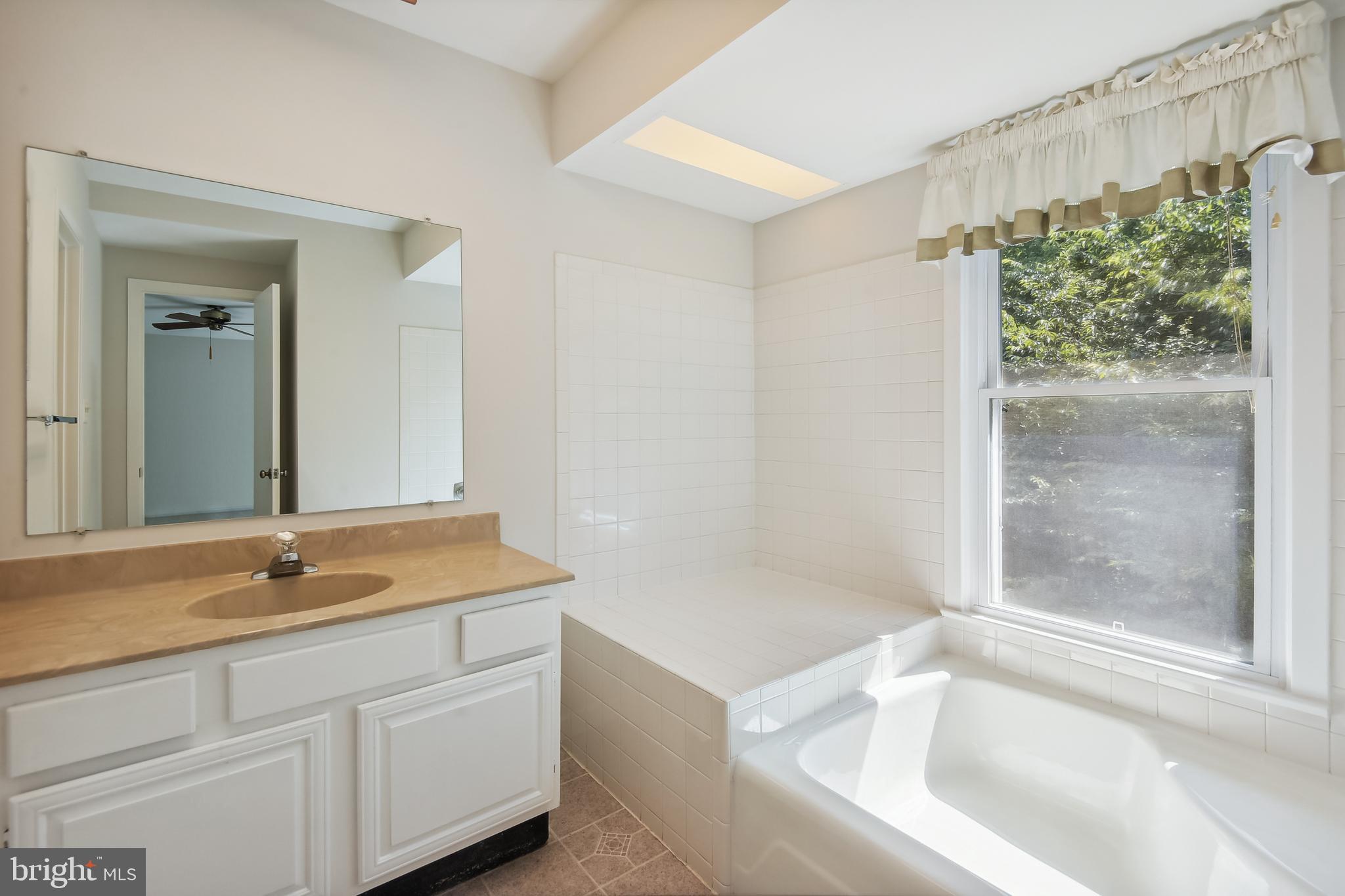 11400 Fairway Drive Reston, VA 20190 - Photo 24 of 77 Gallery Image 24