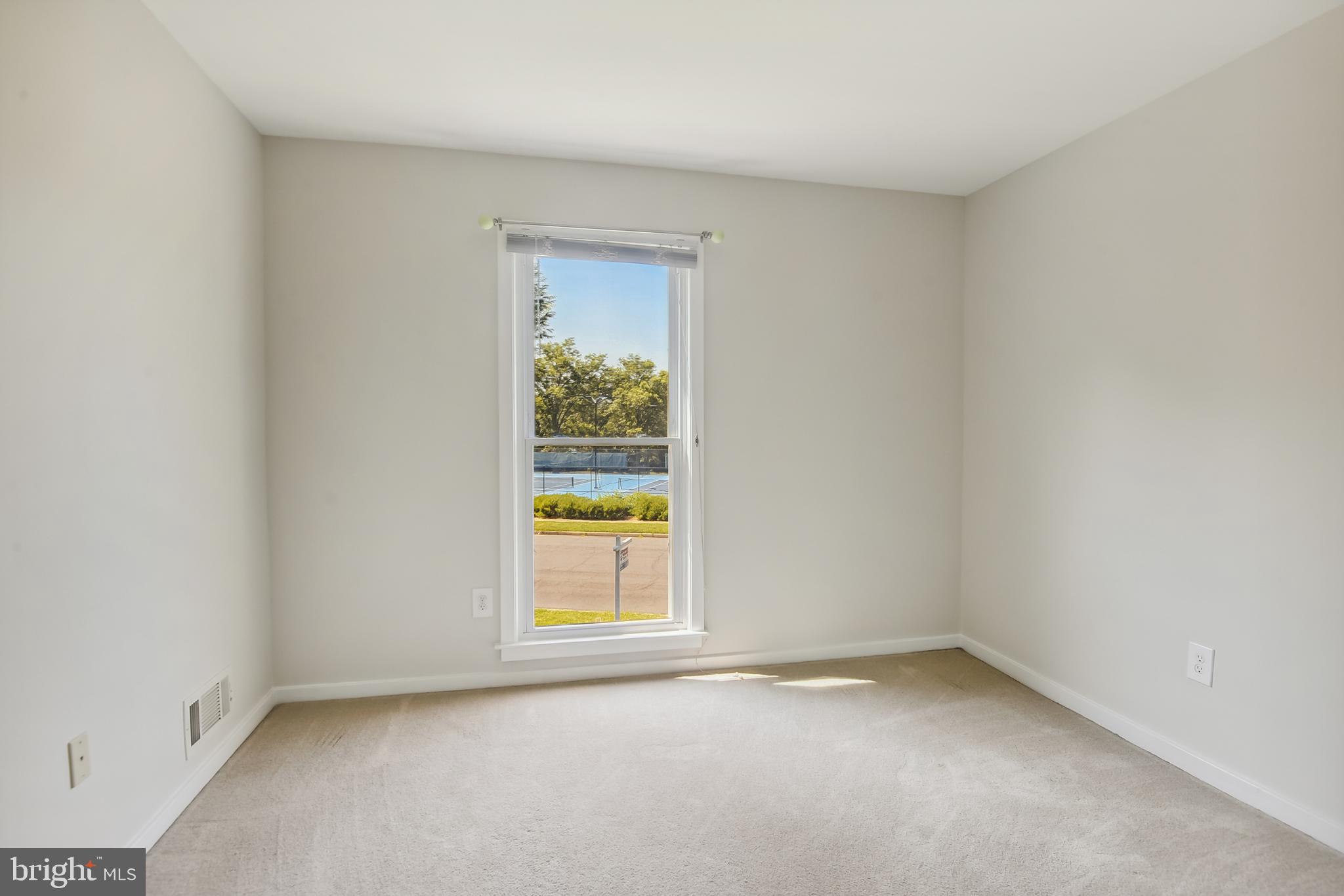11400 Fairway Drive Reston, VA 20190 - Photo 28 of 77 Gallery Image 28