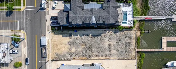 $12,500,000 | 4640 Ocean Drive, Avalon, NJ 08202