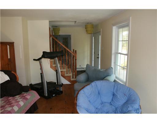 158 McSheffery Road Houlton, ME 04730 - Photo 9 of 15 Living Room.