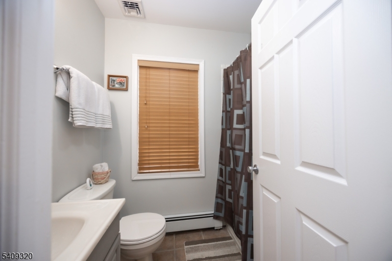 64 Hilltop Trail Sparta, NJ 07871 - Photo 20 of 41