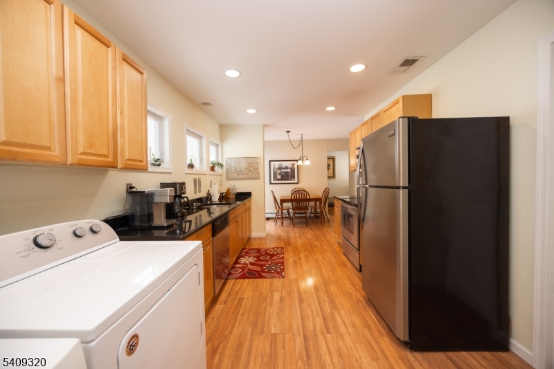 64 Hilltop Trail Sparta, NJ 07871 - Photo 21 of 41