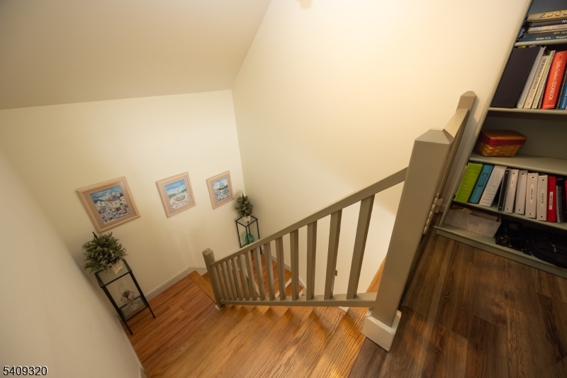 64 Hilltop Trail Sparta, NJ 07871 - Photo 25 of 41