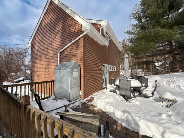 $365,000 | 64 Hilltop Trail, Sparta, NJ 07871