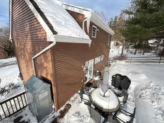 $365,000 | 64 Hilltop Trail, Sparta, NJ 07871